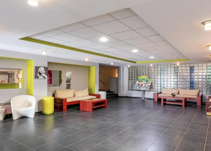 T2 4 Couchages Port Du Cap D'agde , Climatisation , Piscine Appartamento *